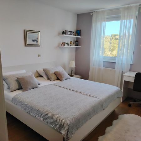 Luxury Beach Apartment บีโอกราดนาโมรู ภายนอก รูปภาพ