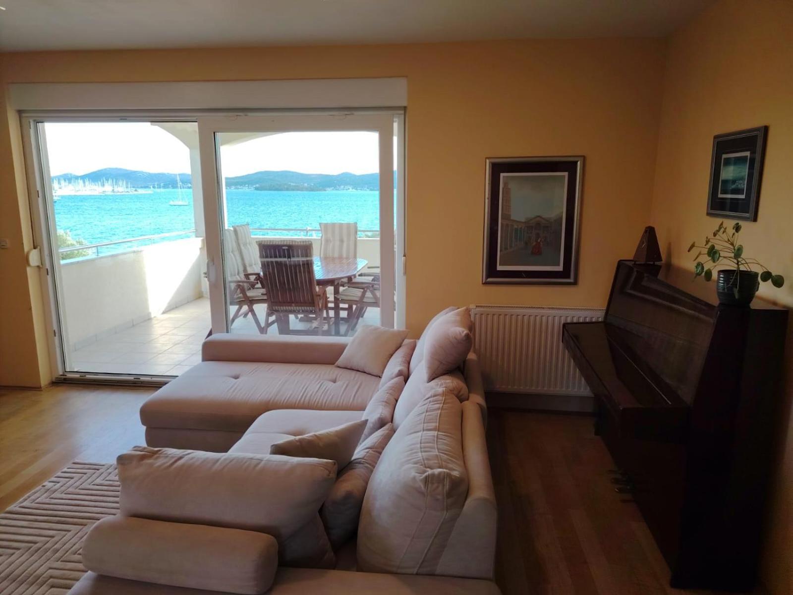 Luxury Beach Apartment บีโอกราดนาโมรู ภายนอก รูปภาพ