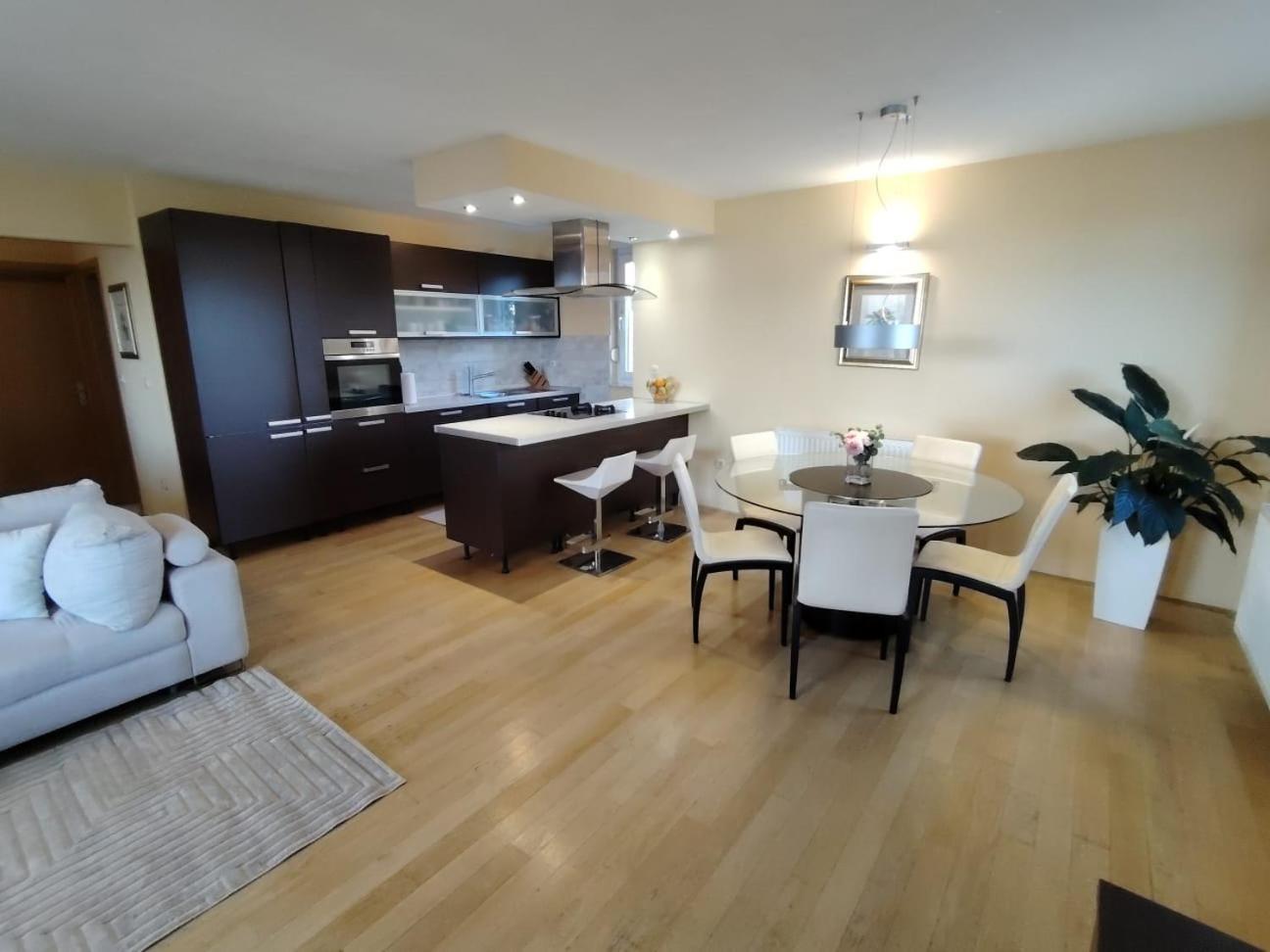 Luxury Beach Apartment บีโอกราดนาโมรู ภายนอก รูปภาพ